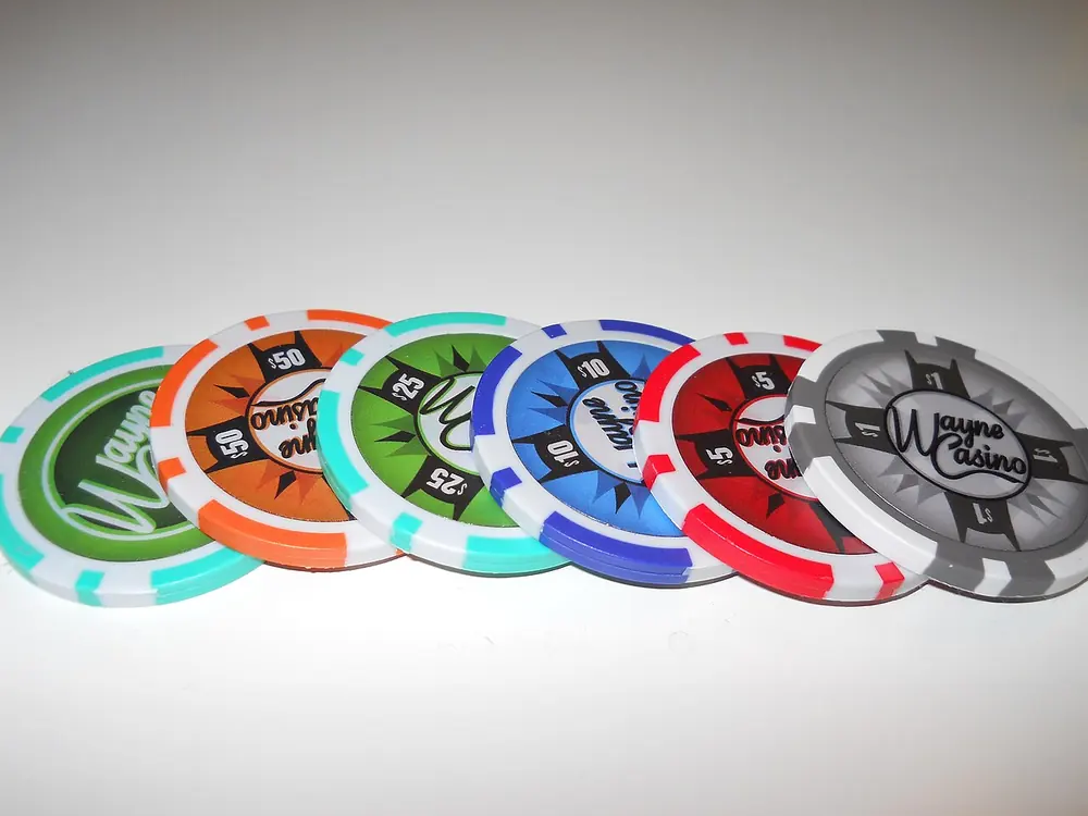 online casino no kyc verification - stacks of poker chips