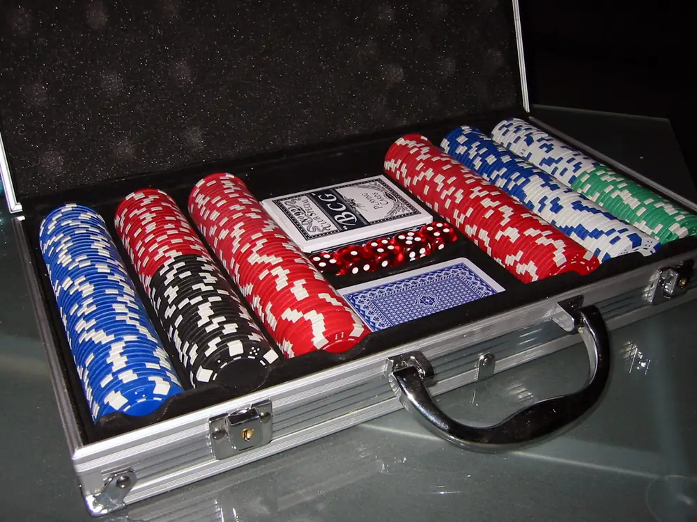 best online casino in nigeria no deposit bonus - poker chips