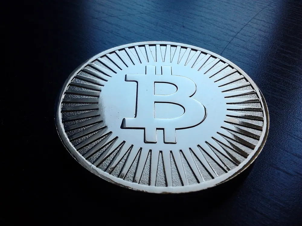 Physical bitcoin coin - slots of paradise casino