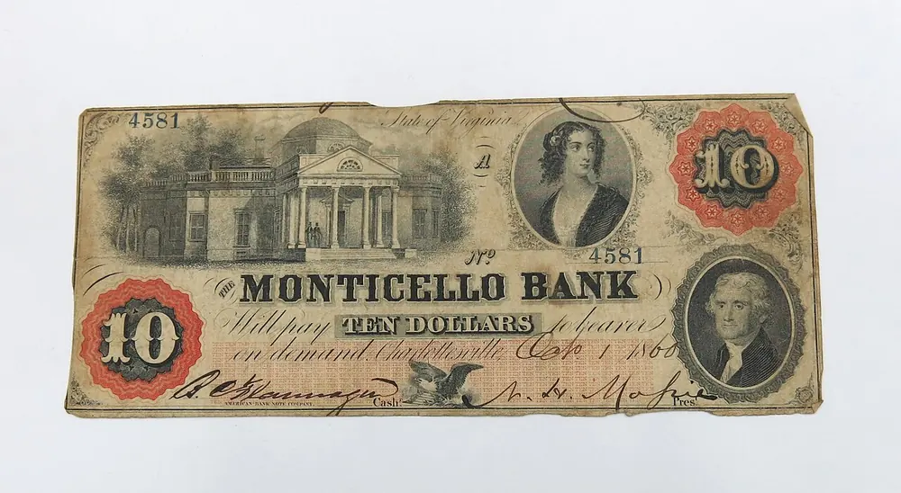 is online betting legal in Nigeria - banknote close-up